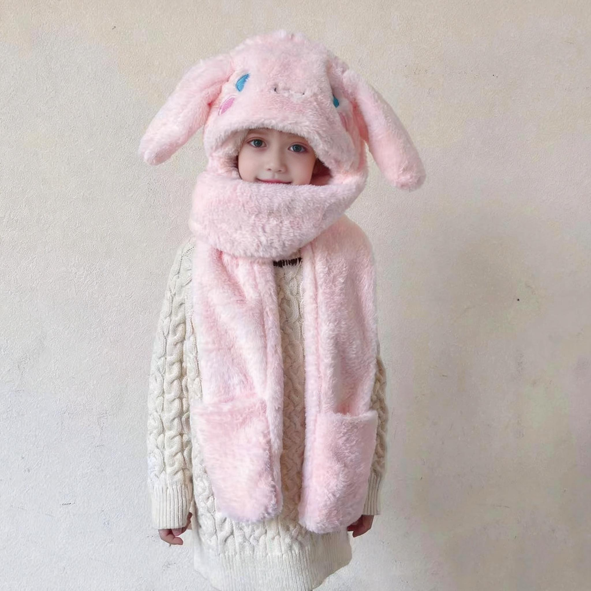 Vnoučaty neodolatelný velikonoční dárek – hebká králičí čepice s pohyblivými oušky 🐰